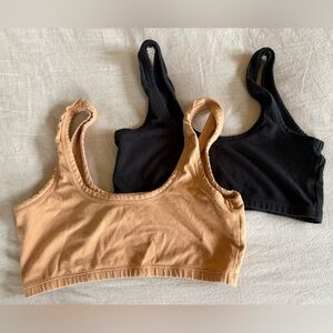 ARQ set of (2) bras